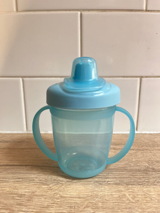 Sippy cup with handle- blue