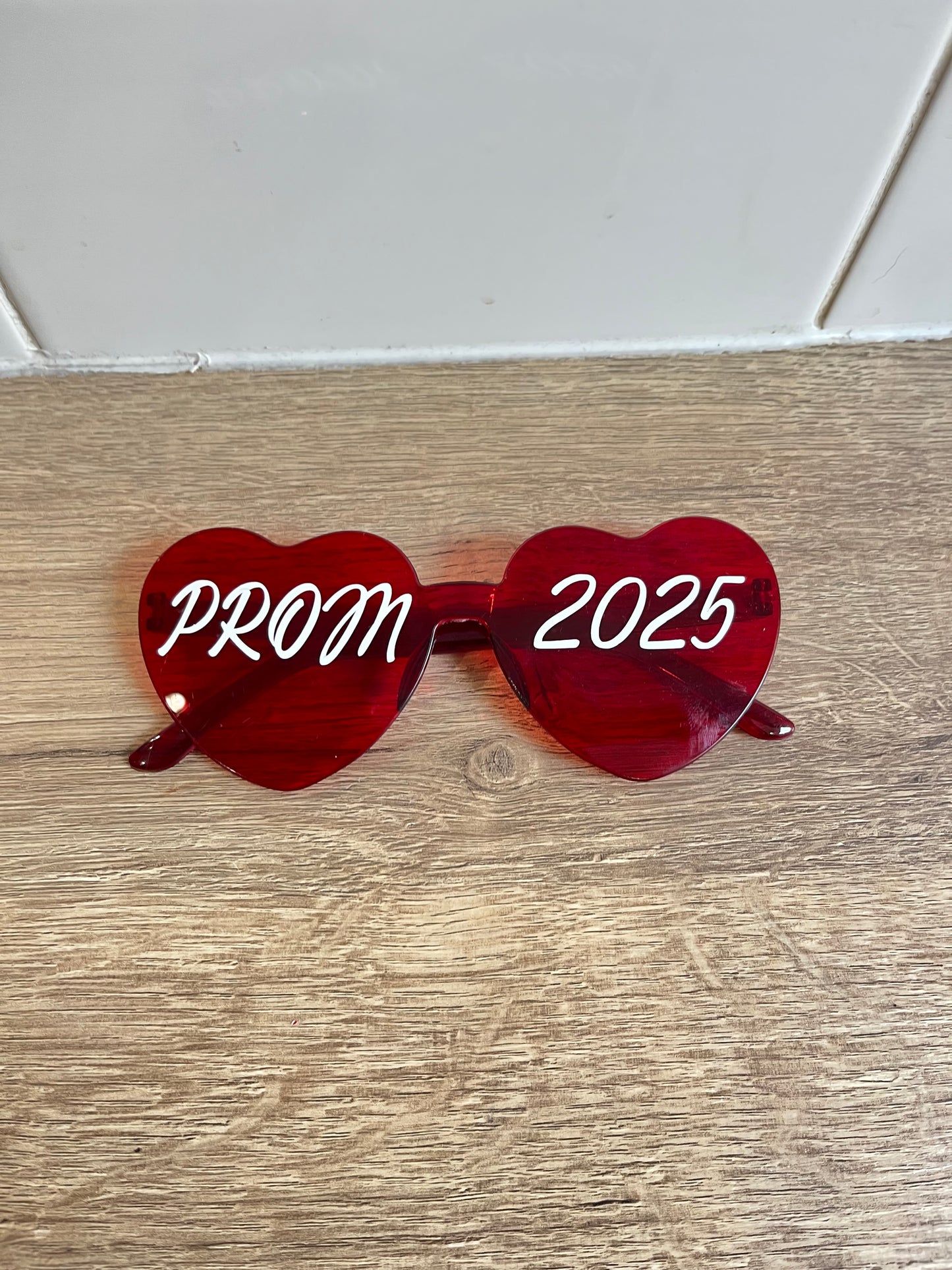 Prom 2025 red heart glasses